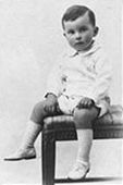 Derek Prince im Alter von 2 Jahren, Indien 1917